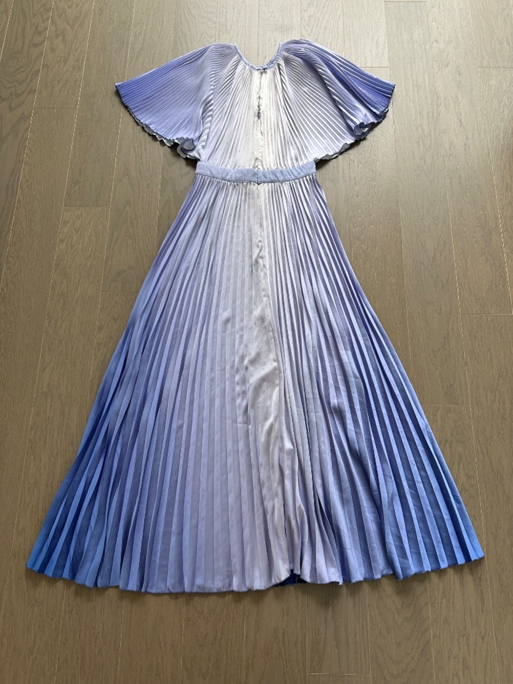L'IDEE Orchestra Pleated Gown Purple Ombre Short Sleeve Dress - Size US 4 - Picture 3 of 10